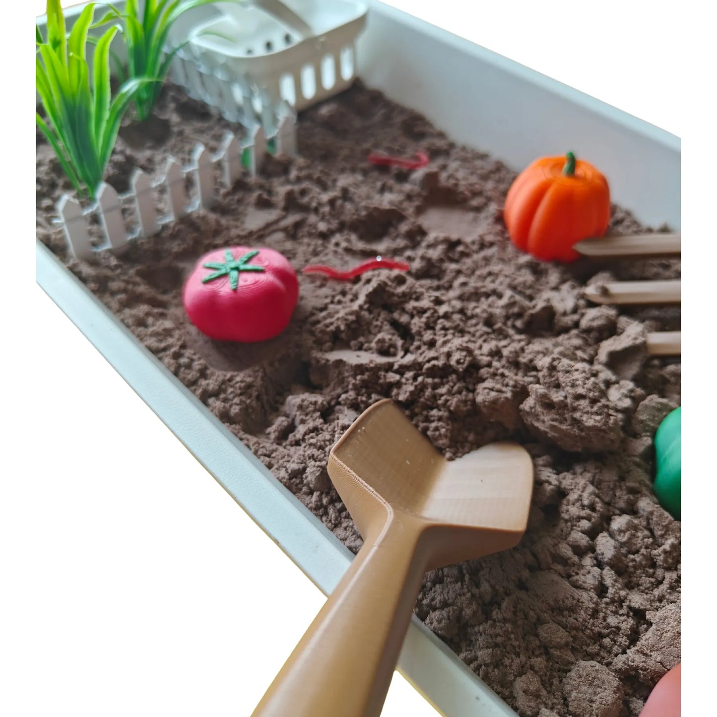 Garden Sensory Bin – Dohdle