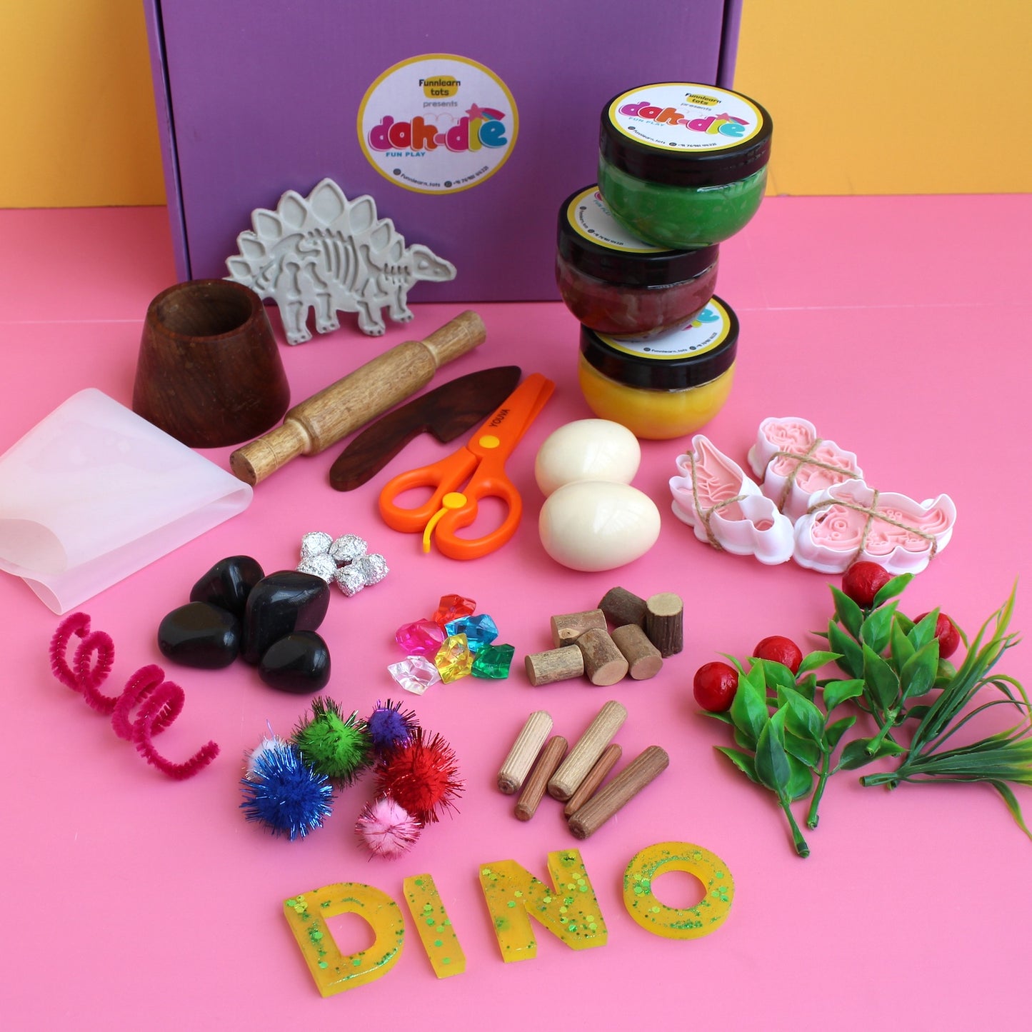 Dino Safari – Dinosaur Theme Dohdle Playdough Kit