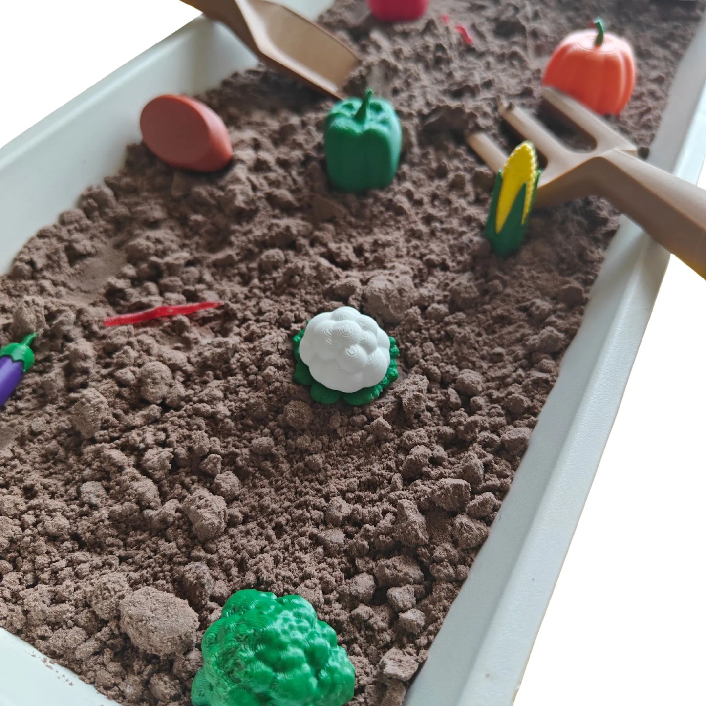 Garden Sensory Bin – Dohdle